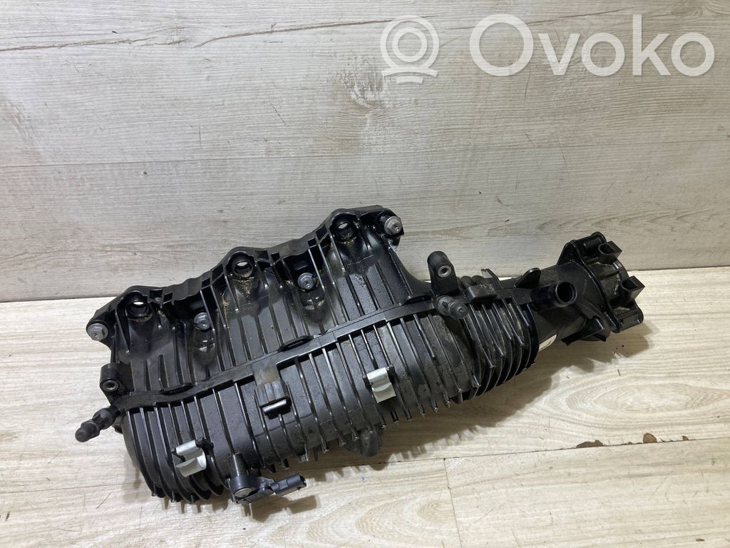 BMW 1 F70 Kolektorius įsiurbimo 
