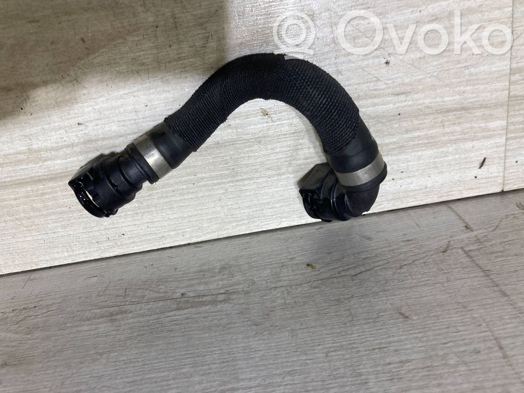 BMW 1 F70 Engine coolant pipe/hose 
