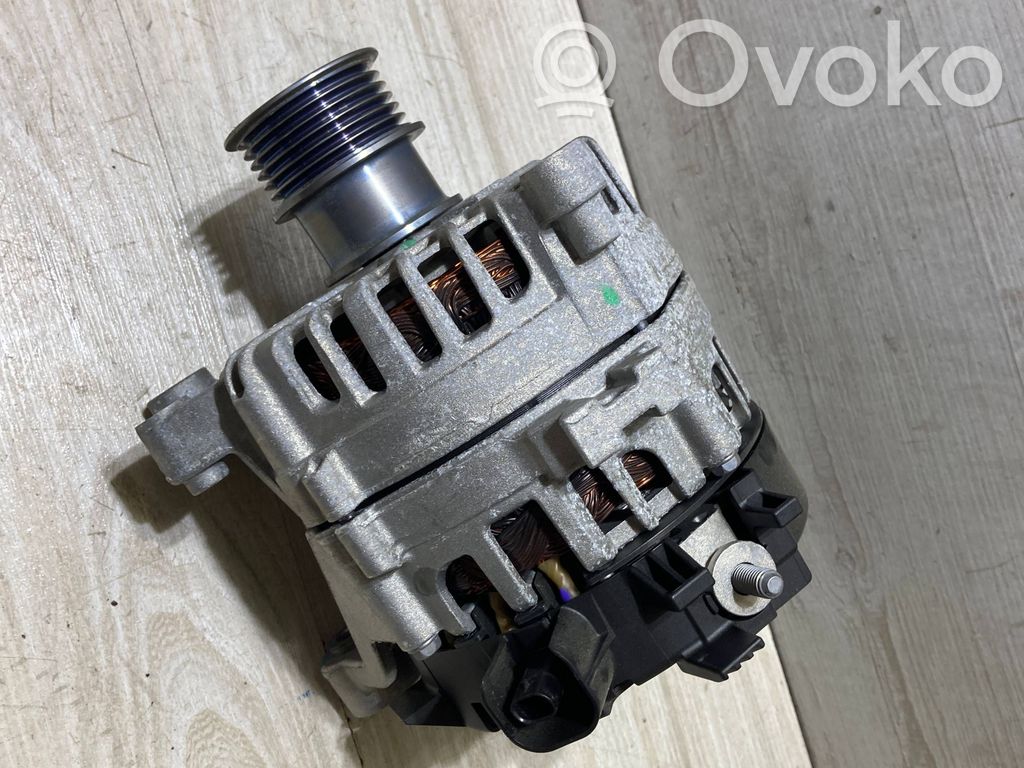 BMW 1 F70 Ģenerators 