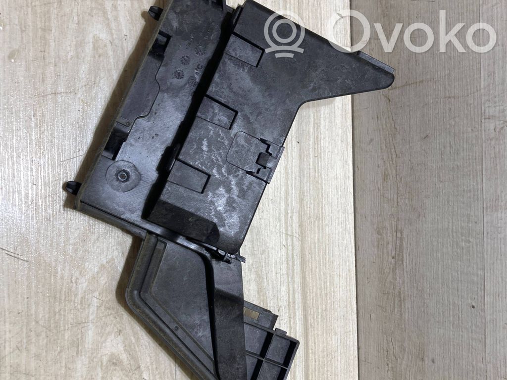 BMW 1 F70 Engine control unit holder 