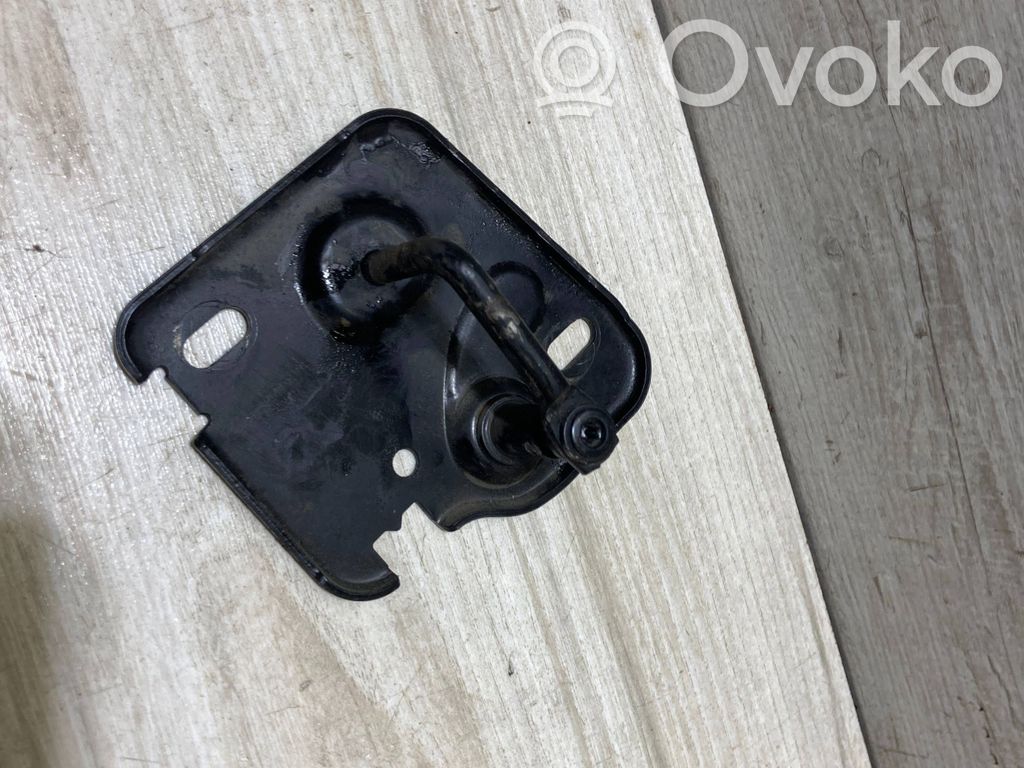Audi Q3 F3 Système poignée, câble ouverture de capot 