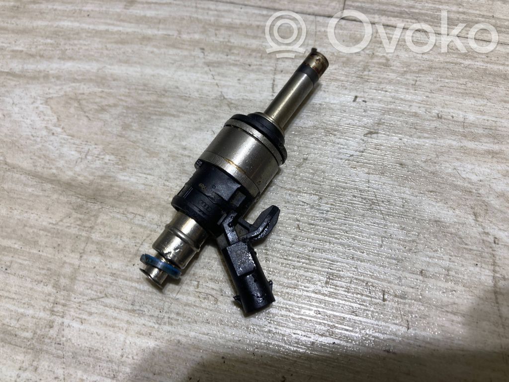 Audi Q3 F3 Inyector de combustible 