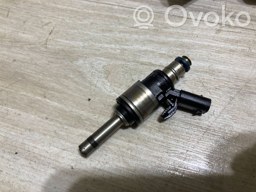 Audi Q3 F3 Inyector de combustible 
