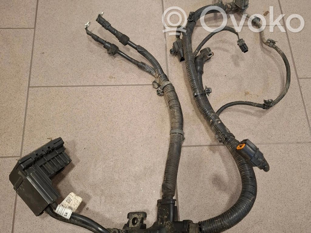 Hyundai i30 Cable positivo (batería) 