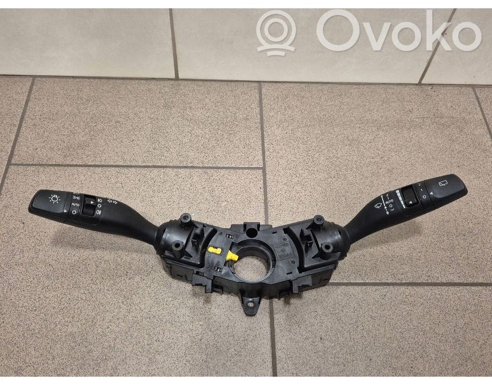 KIA Ceed Wiper turn signal indicator stalk/switch 