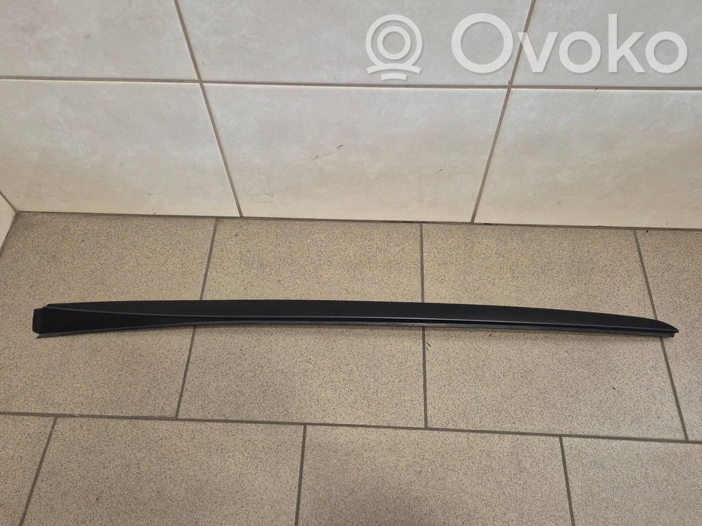 Tuulilasin lista   86132D4000