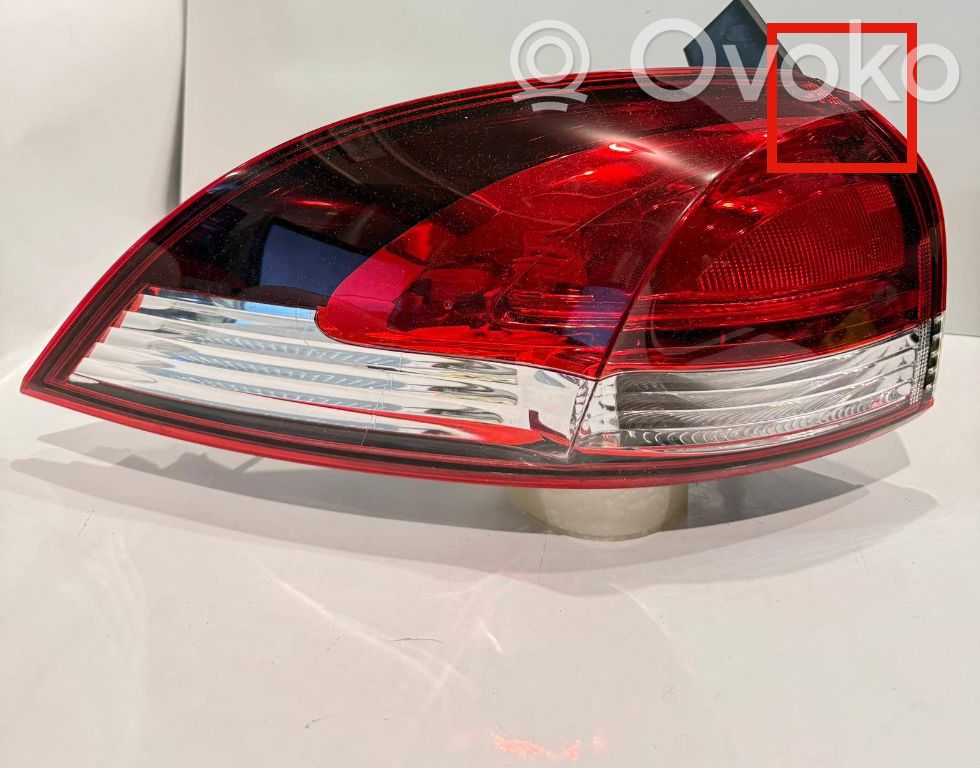 Renault Clio IV Rear/tail lights 