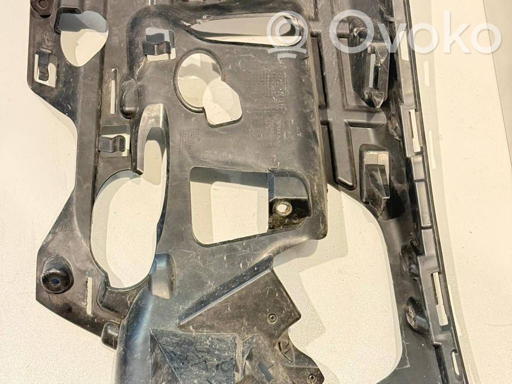 Volvo V60 Front bumper mounting bracket 