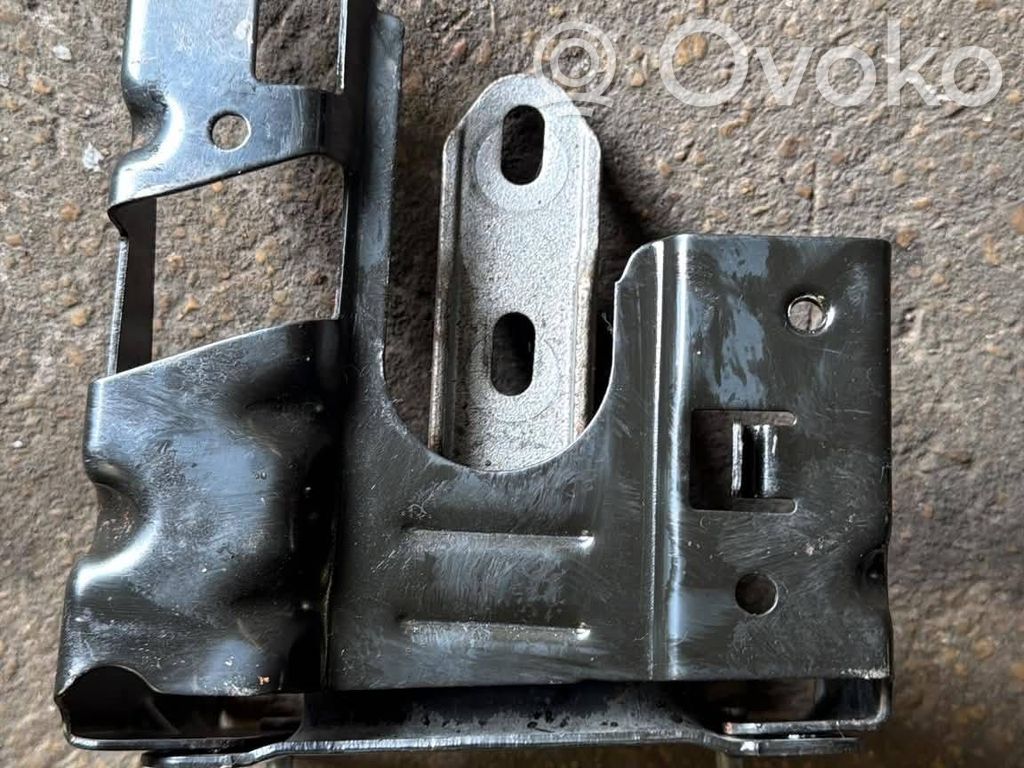 Peugeot 2008 I Gearbox mount 
