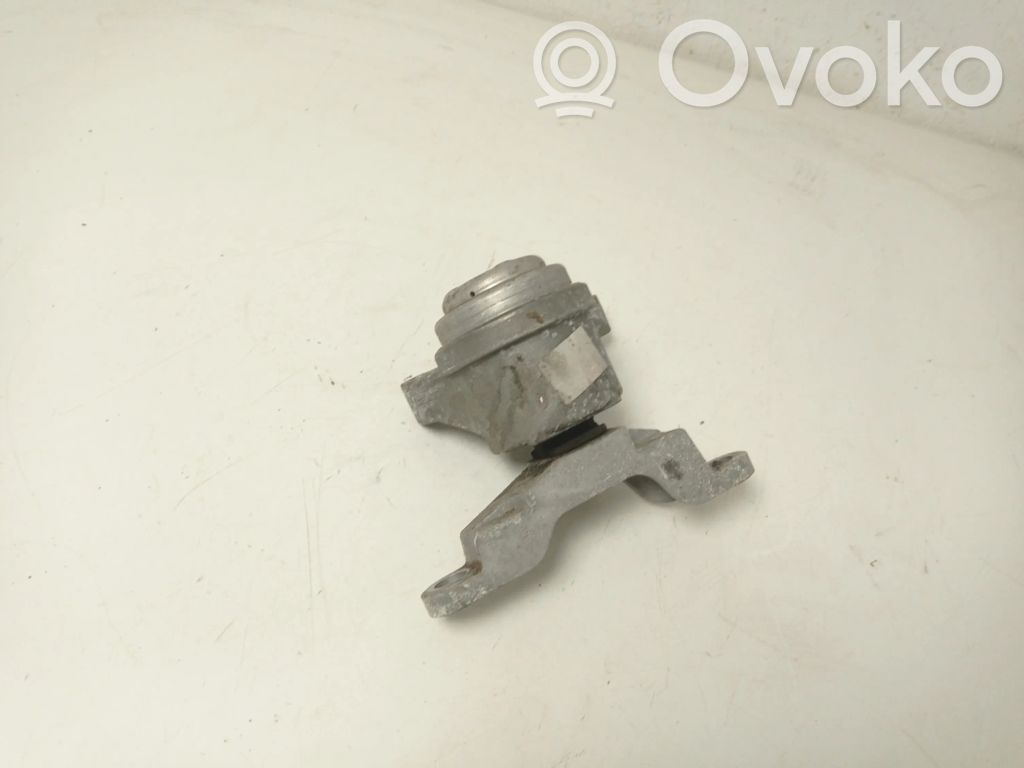 Ford Mondeo MK V Engine mount bracket 