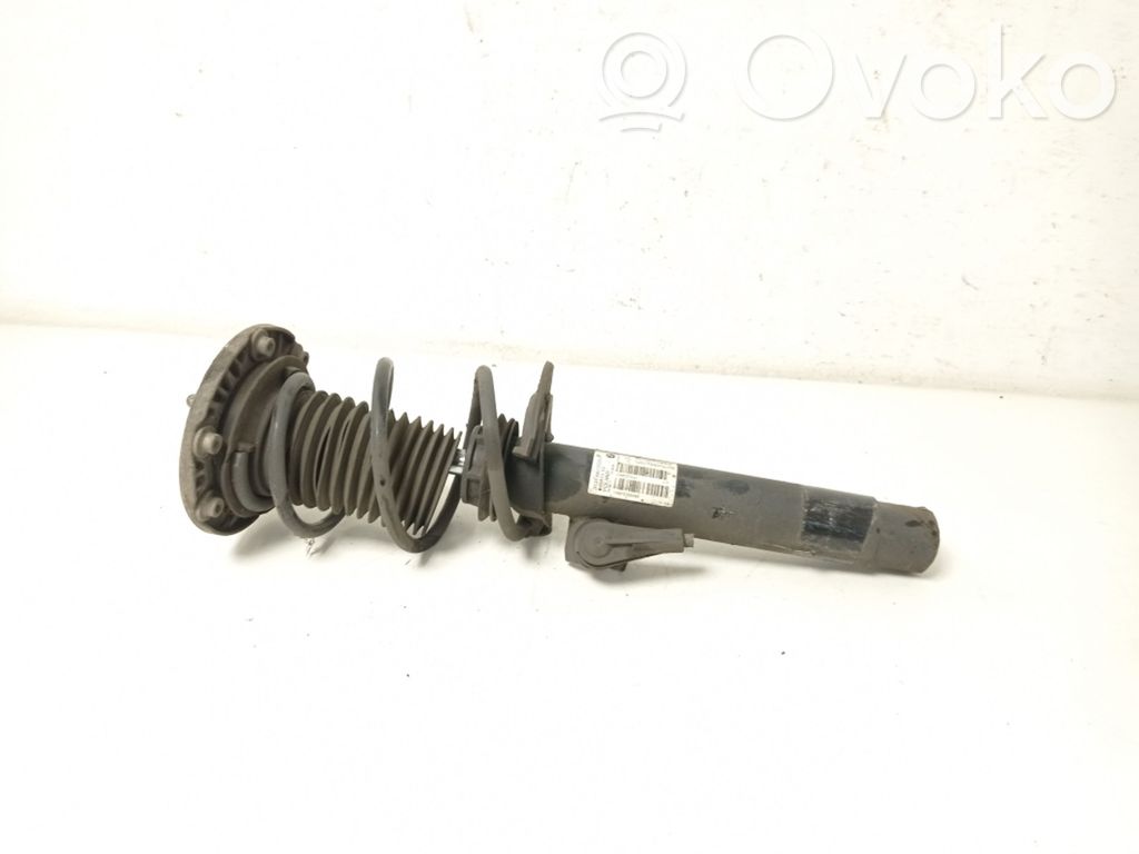 BMW 1 F20 F21 Priekšpusē amortizators 