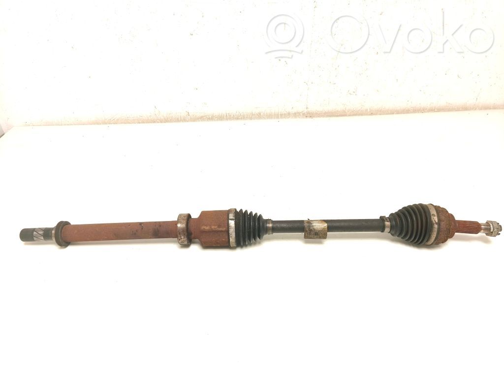 Renault Clio IV Front driveshaft 