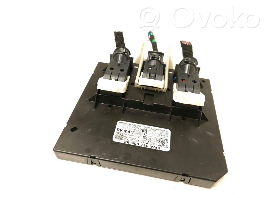 Volkswagen Golf VIII Comfort/convenience module 