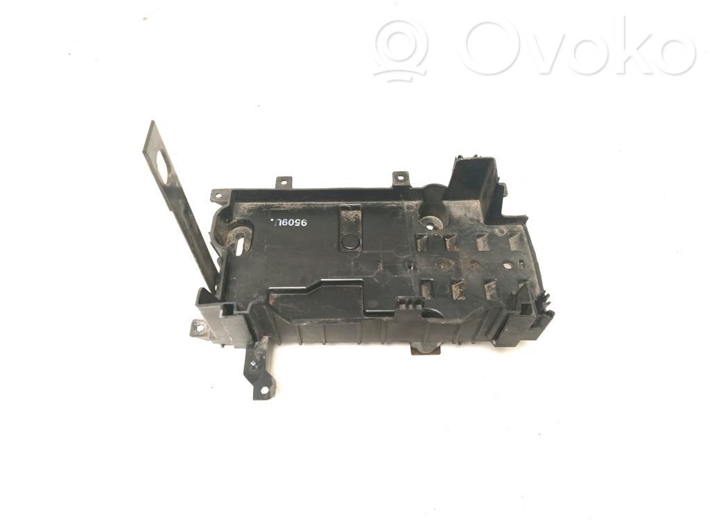 Battery bracket   42401012