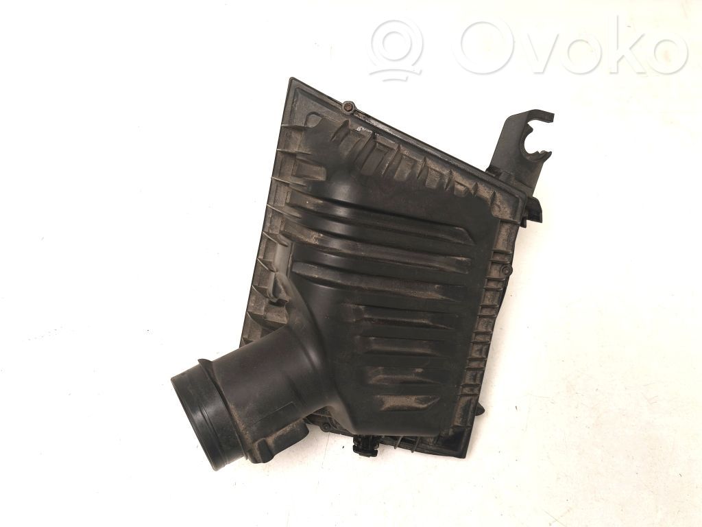 BMW 2 F45 Obudowa filtra powietrza 