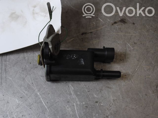 Válvula de vacío   MX1362003250,12592015