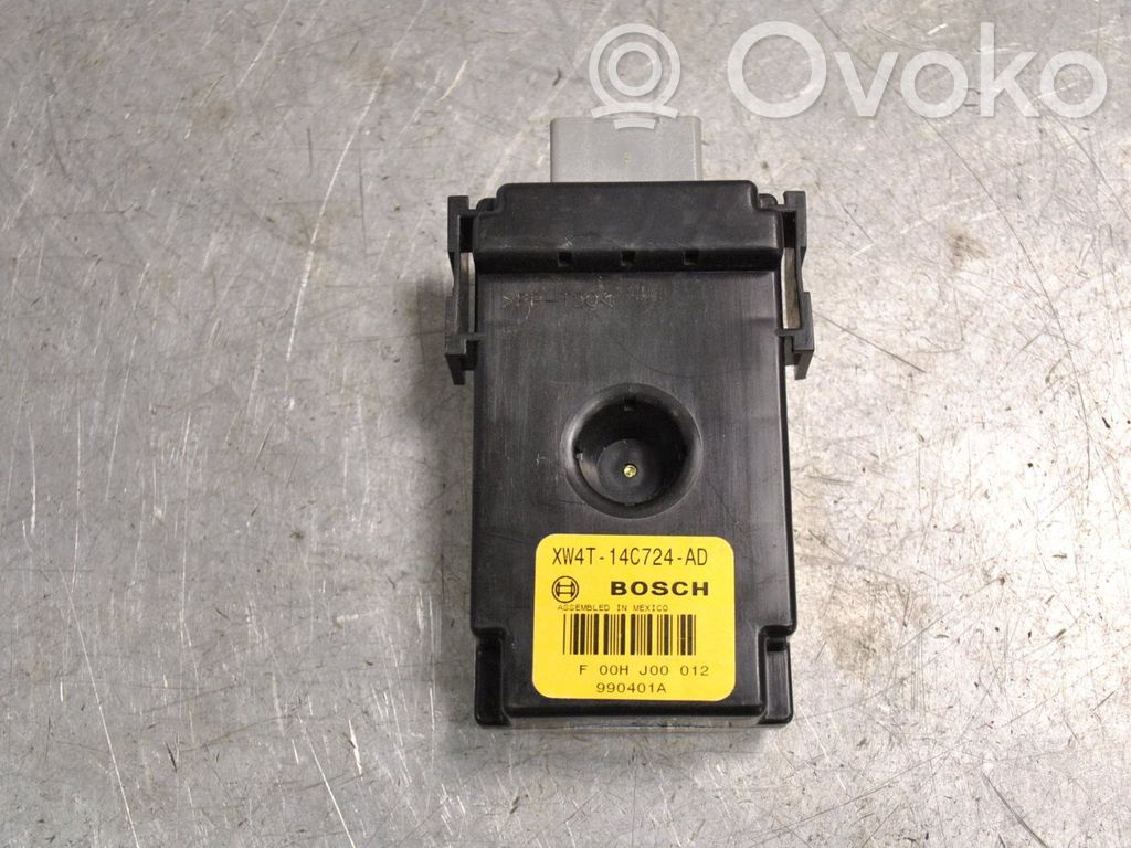 Mukavuusmoduuli   XW4T14C724AD