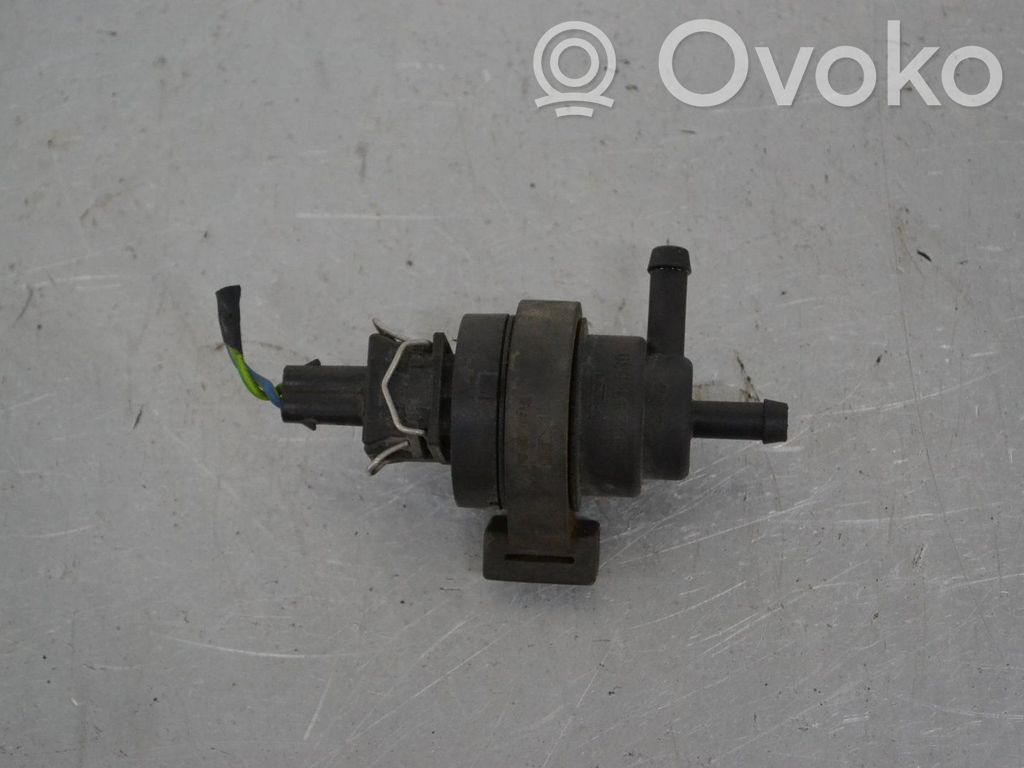 Válvula de vacío   037906517
