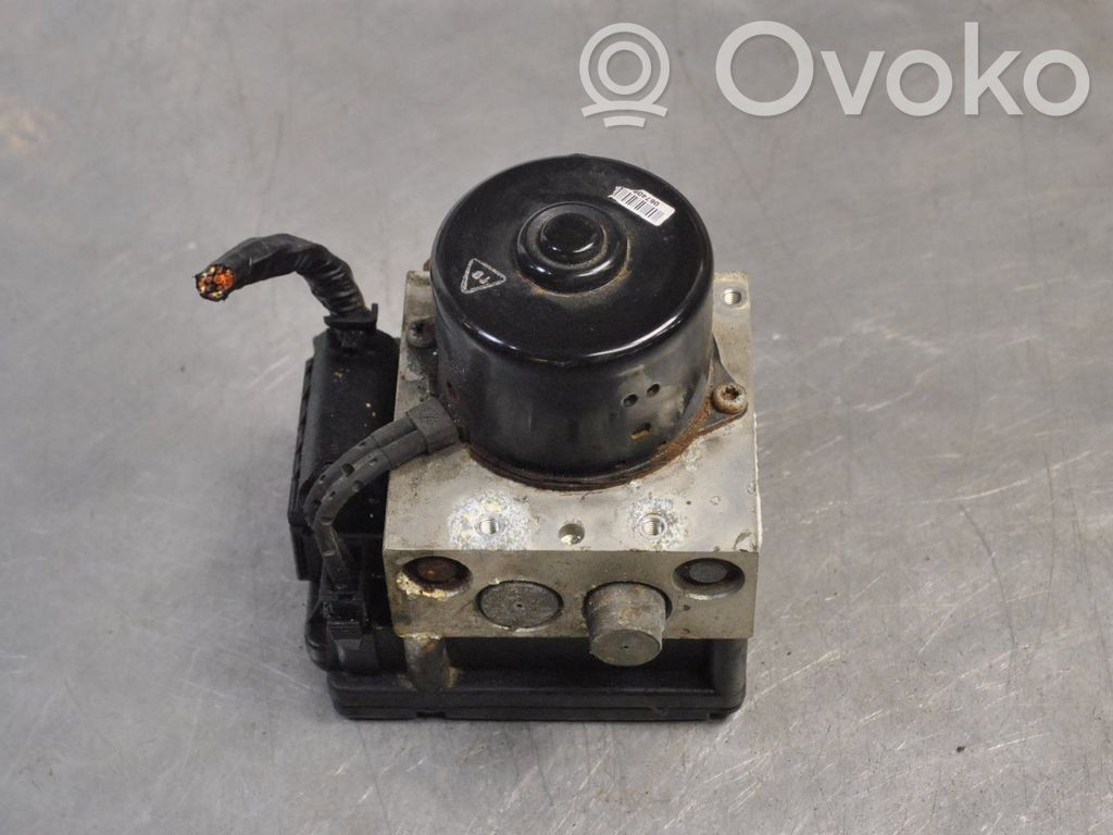 ABS Pump   97GG2C013AA