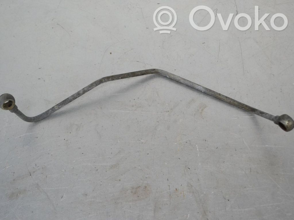 Coolant pipe/hose