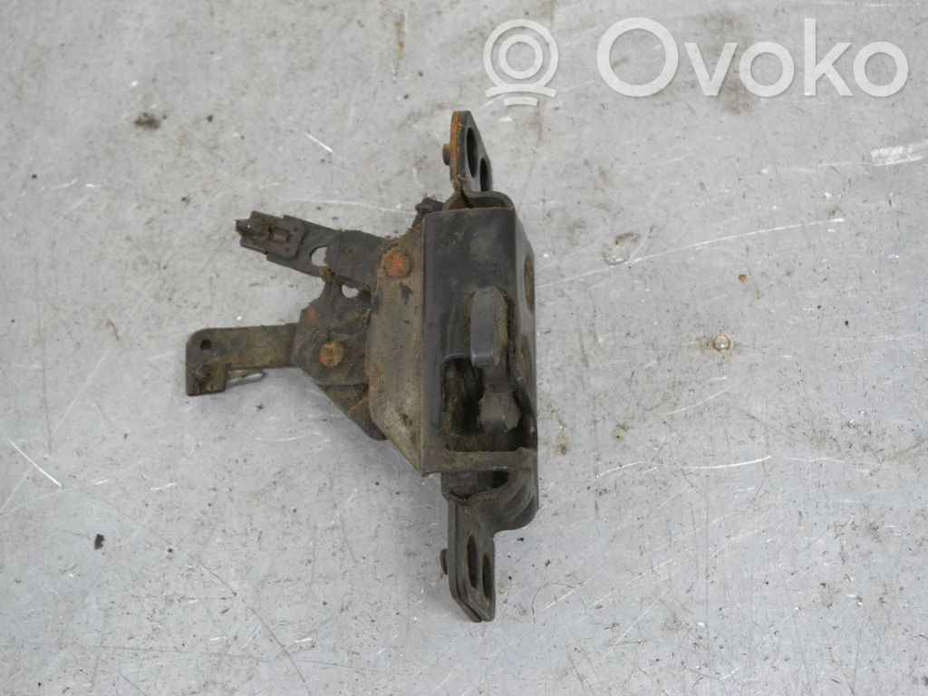 Tailgate/trunk/boot lock/catch/latch