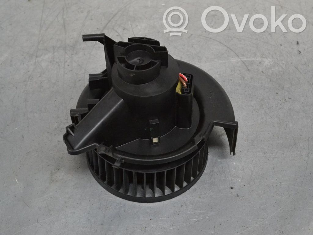 Opel Astra G Pečiuko ventiliatorius/ putikas 
