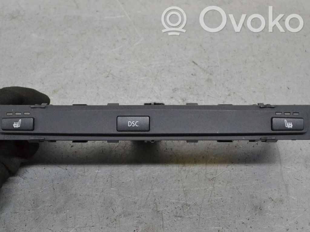 Seat heating switch   6944956