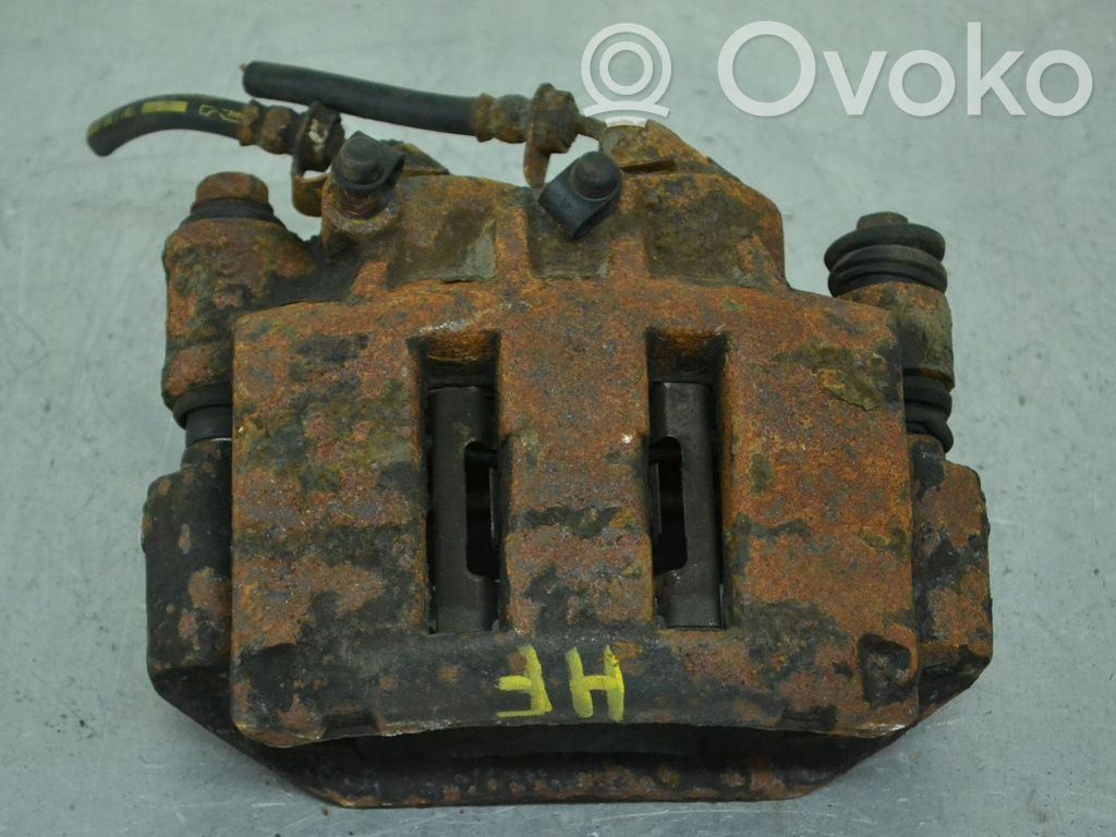 Front brake caliper   15TUM