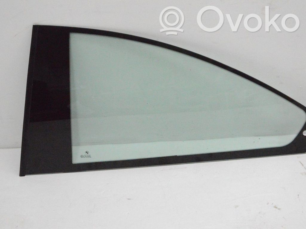 Rear side window
