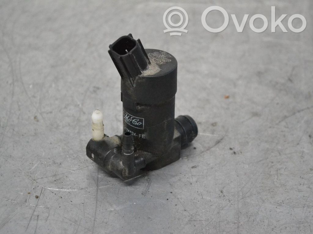 Windscreen/windshield washer pump   1S7117K624FE