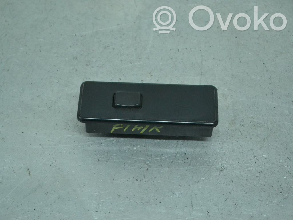 Interruptor del elevalunas eléctrico   5STIFT