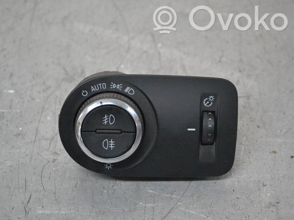 Saab 9-5 Light switch 