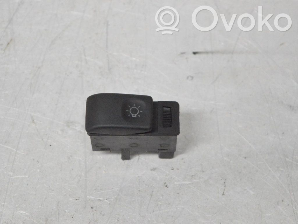 Seat Toledo I (1L) Interruptor de luz 