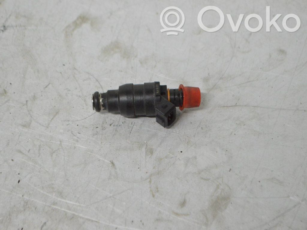 Fuel injector   1739242