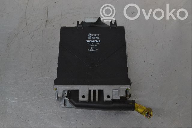 Unité de commande / module d'injection   039906022