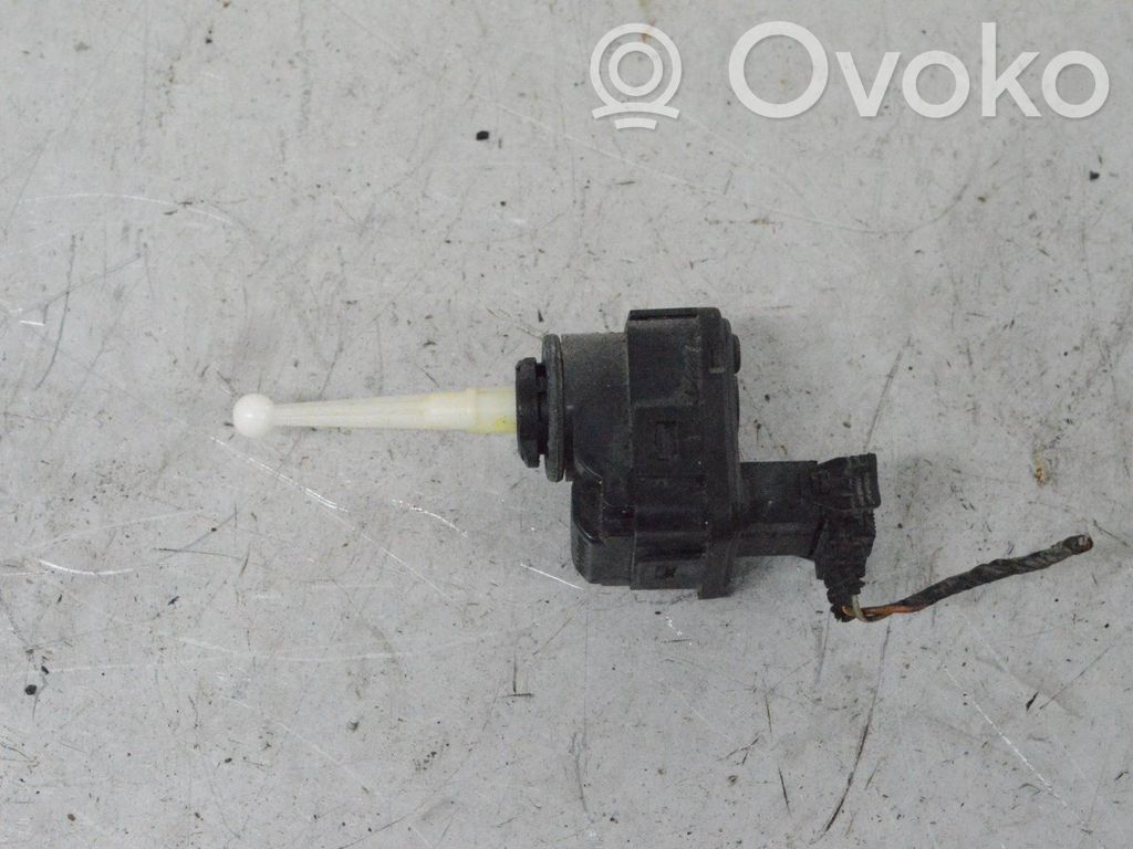 BMW 3 E36 Scheinwerferstellmotor 