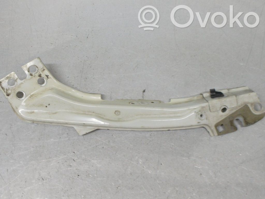 Top upper radiator support slam panel