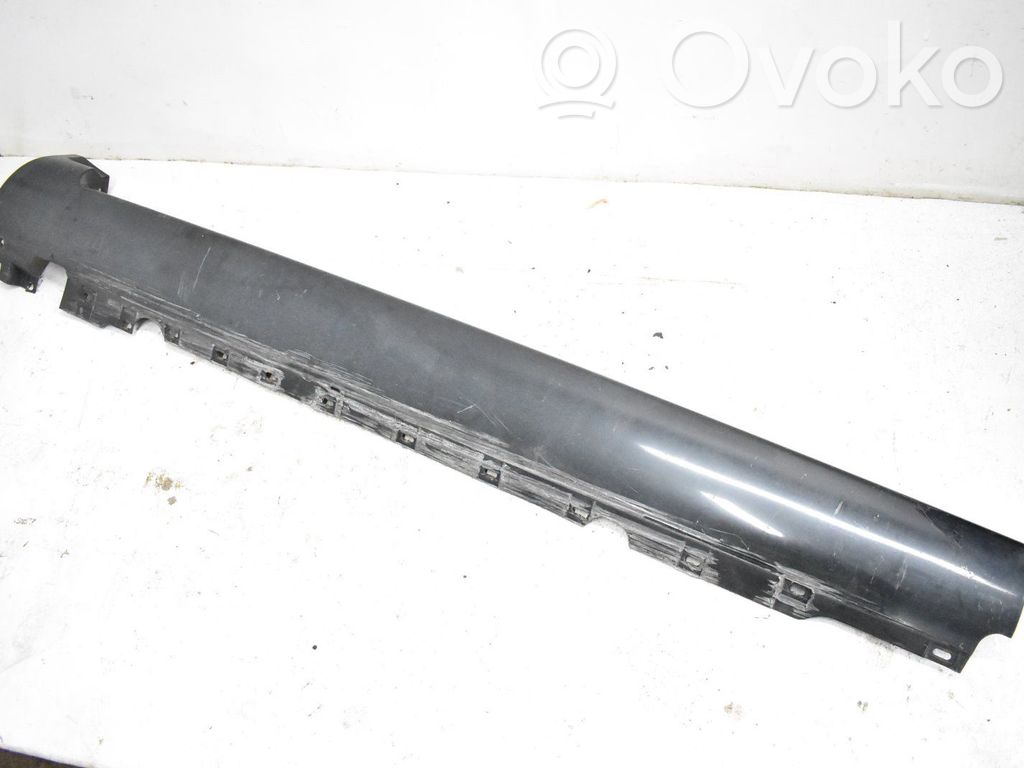 Sill   4E0853859G