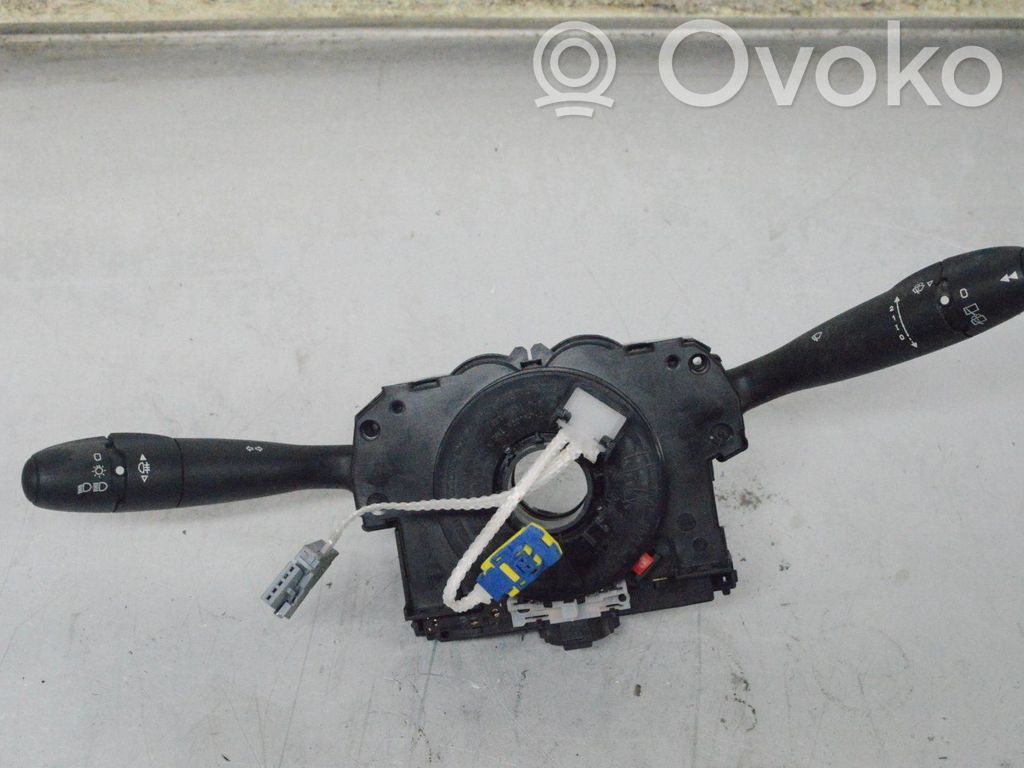 Citroen Berlingo Bloc semnalizator și ștergător parbriz 