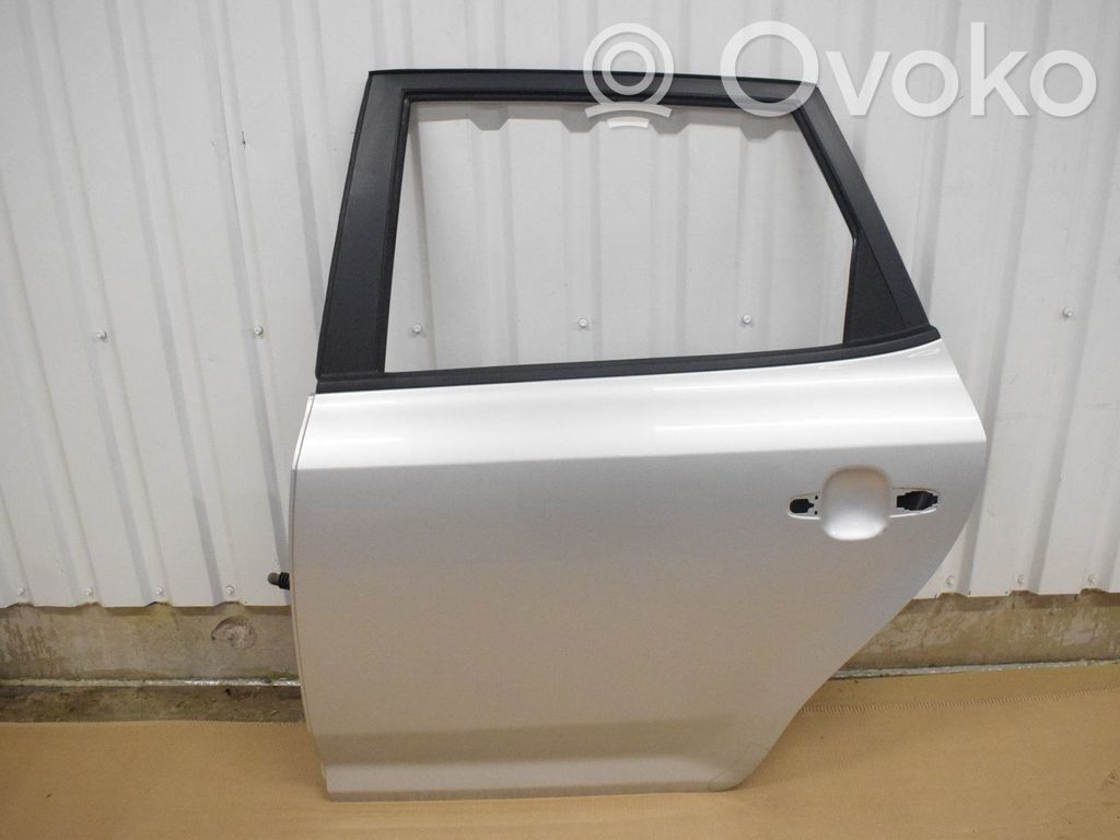 Rear door