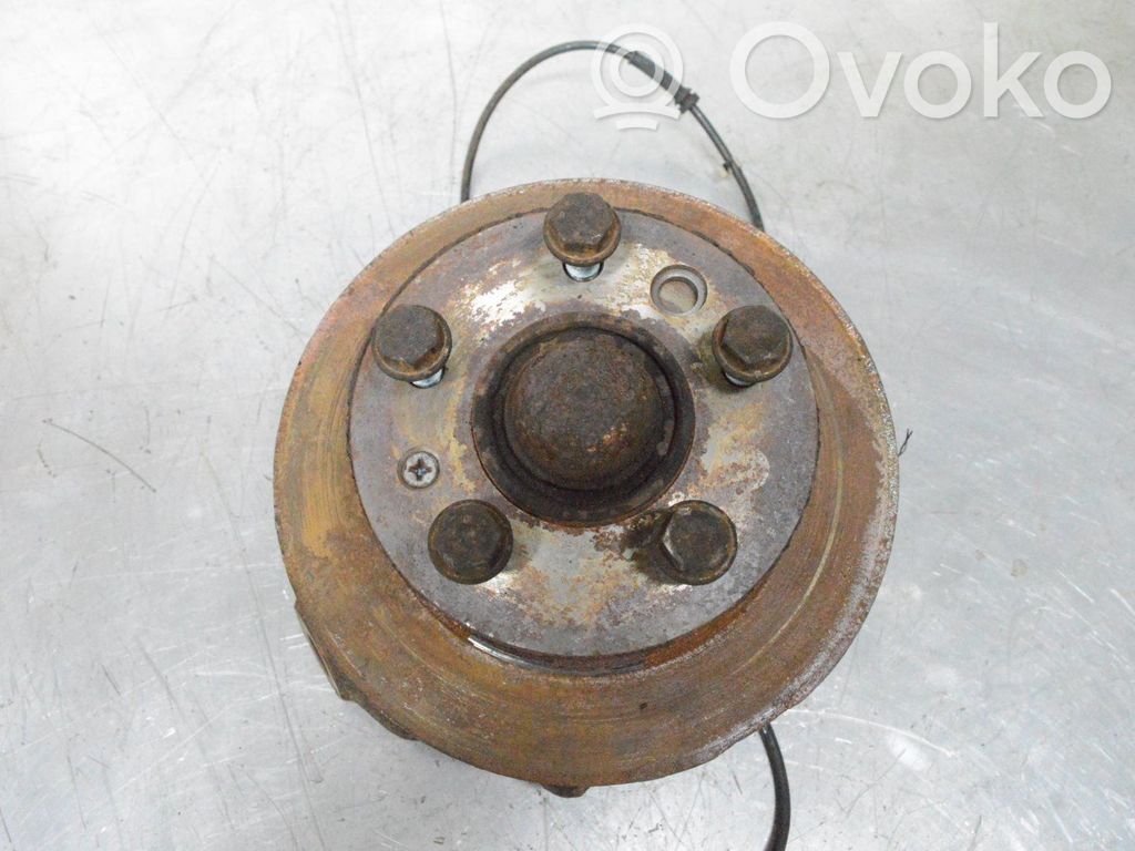 Mercedes-Benz Sprinter W901 W902 W903 W904 Front wheel hub spindle knuckle 