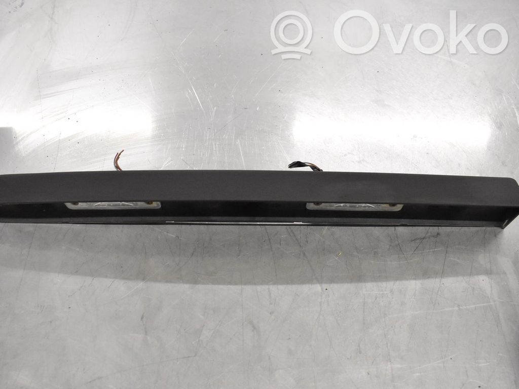 Tailgate trim   9228482,464192822