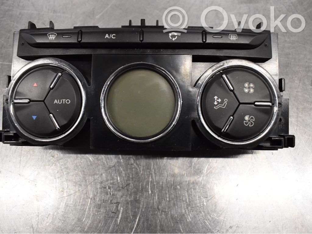 Citroen DS3 Climate control unit 