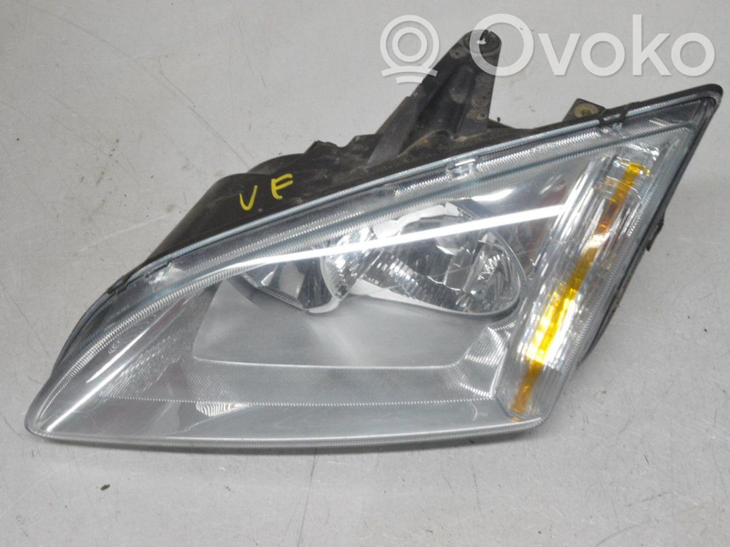 Ford Focus Scheinwerfer 