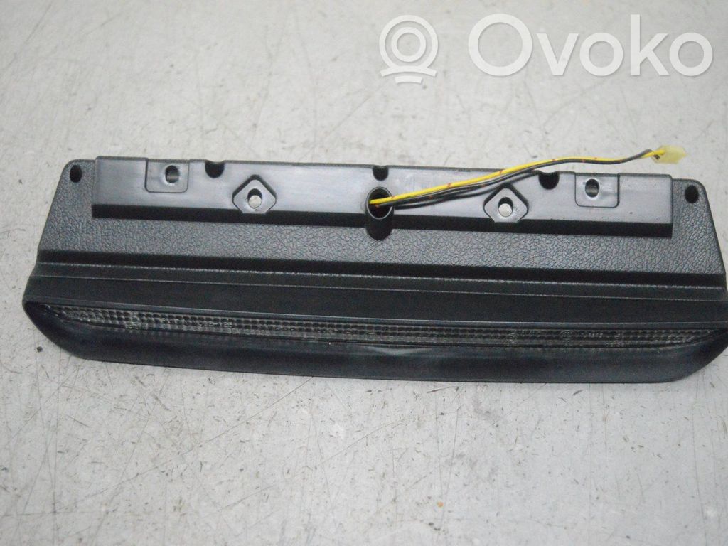 Subaru Forester SH Third/center stoplight 