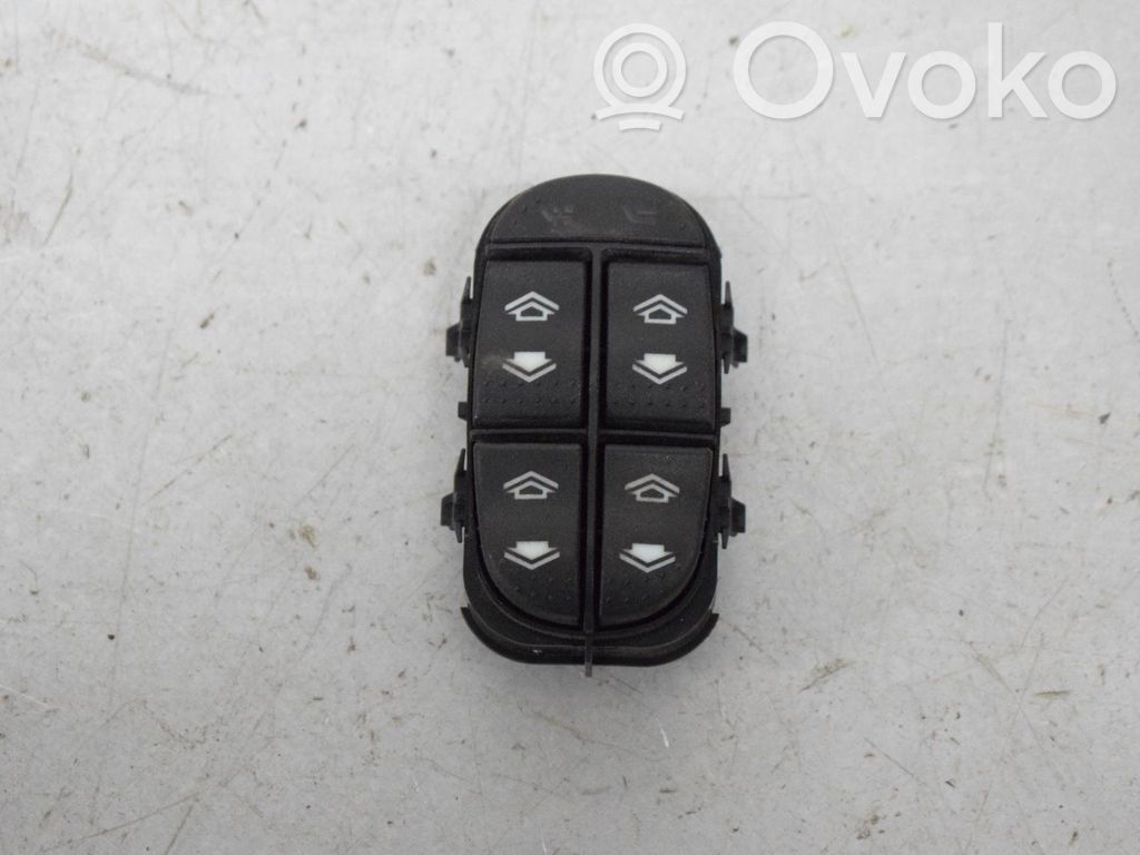 Elektrisko logu slēdzis   98AB14A132DE