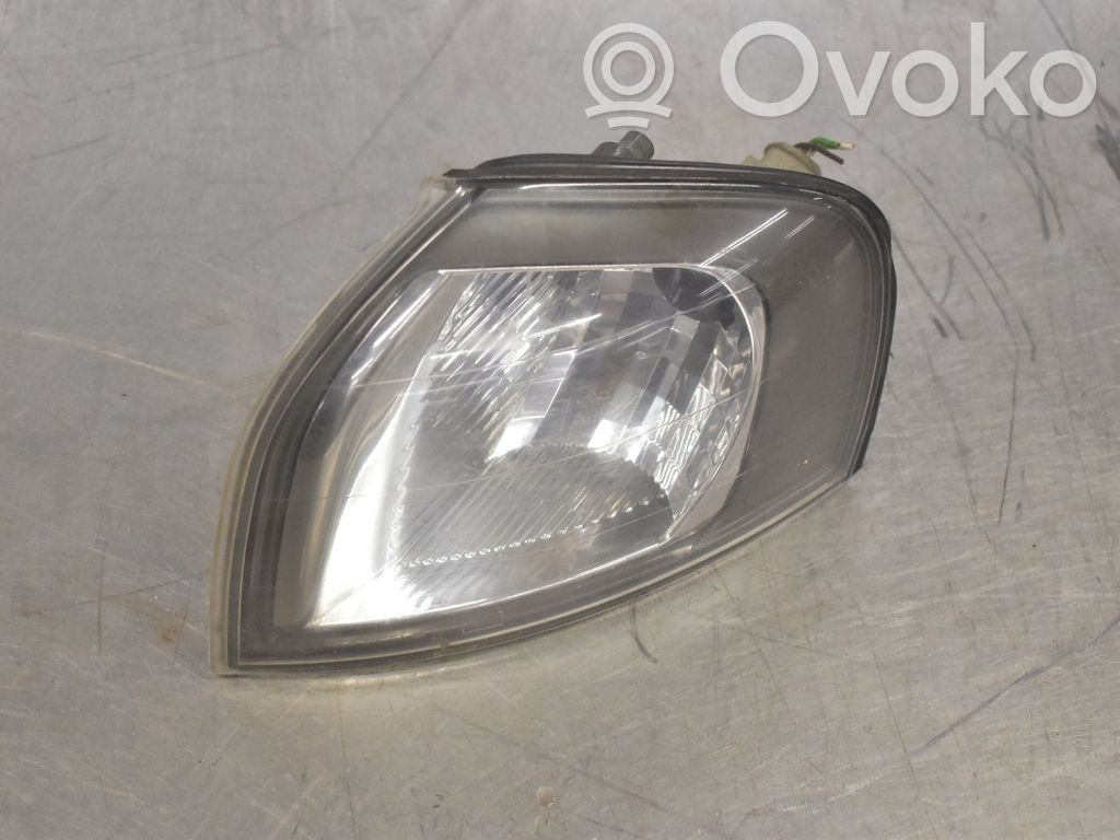Volvo S80 Front indicator light 