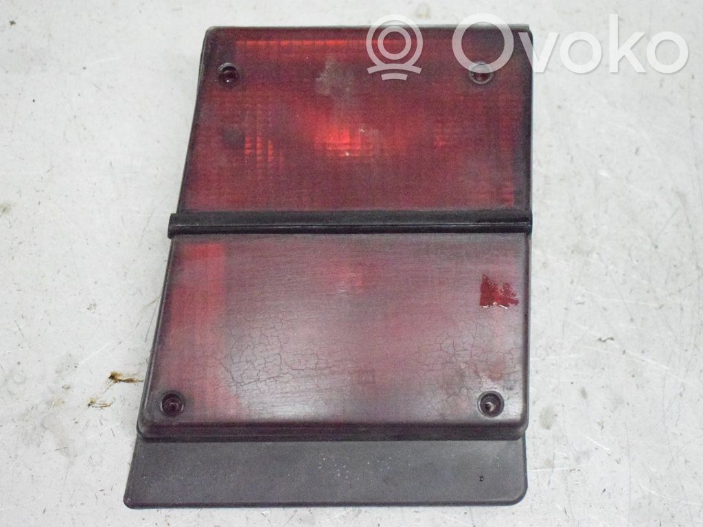 Tailgate rear/tail lights