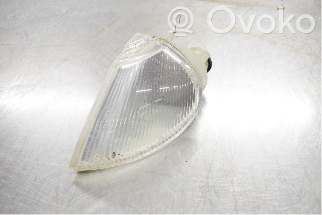 Front indicator light   G7700820126