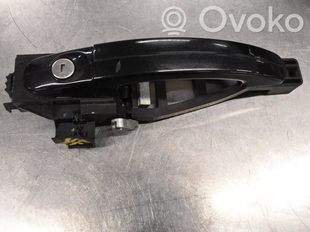 Manecilla externa puerta delantera   AM51R224A37
